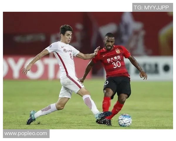 恒大与上港巴西球星对决引发的精彩赛事回顾与分析